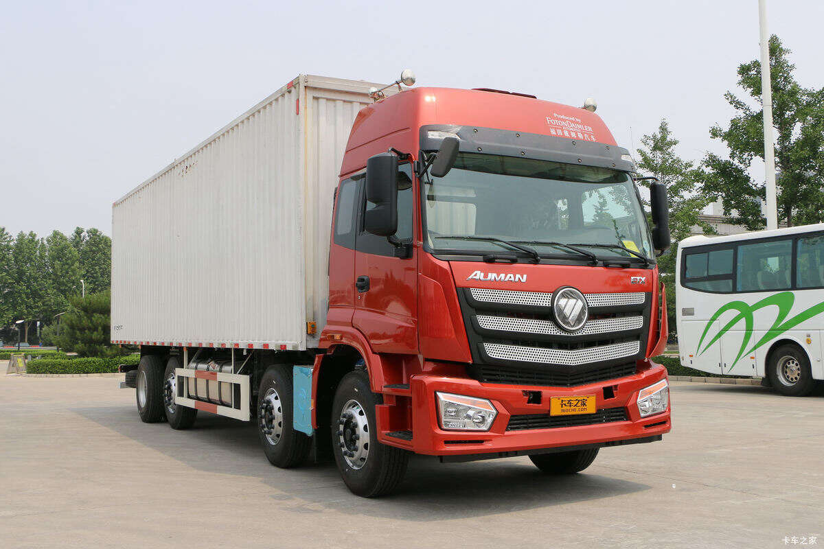 9.6米货车