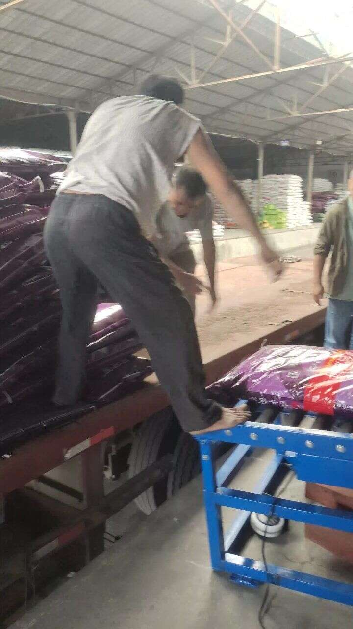 化肥倉庫卸貨輸送方案